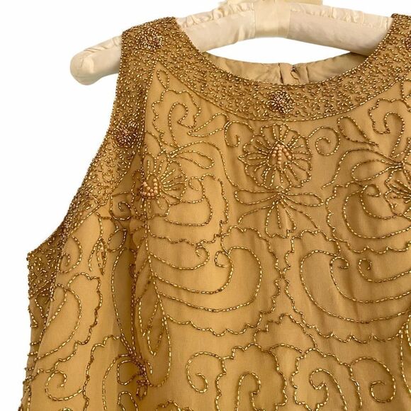Vintage Gold Beads in Floral Design Sleeveless Top - Picture 2 of 12
